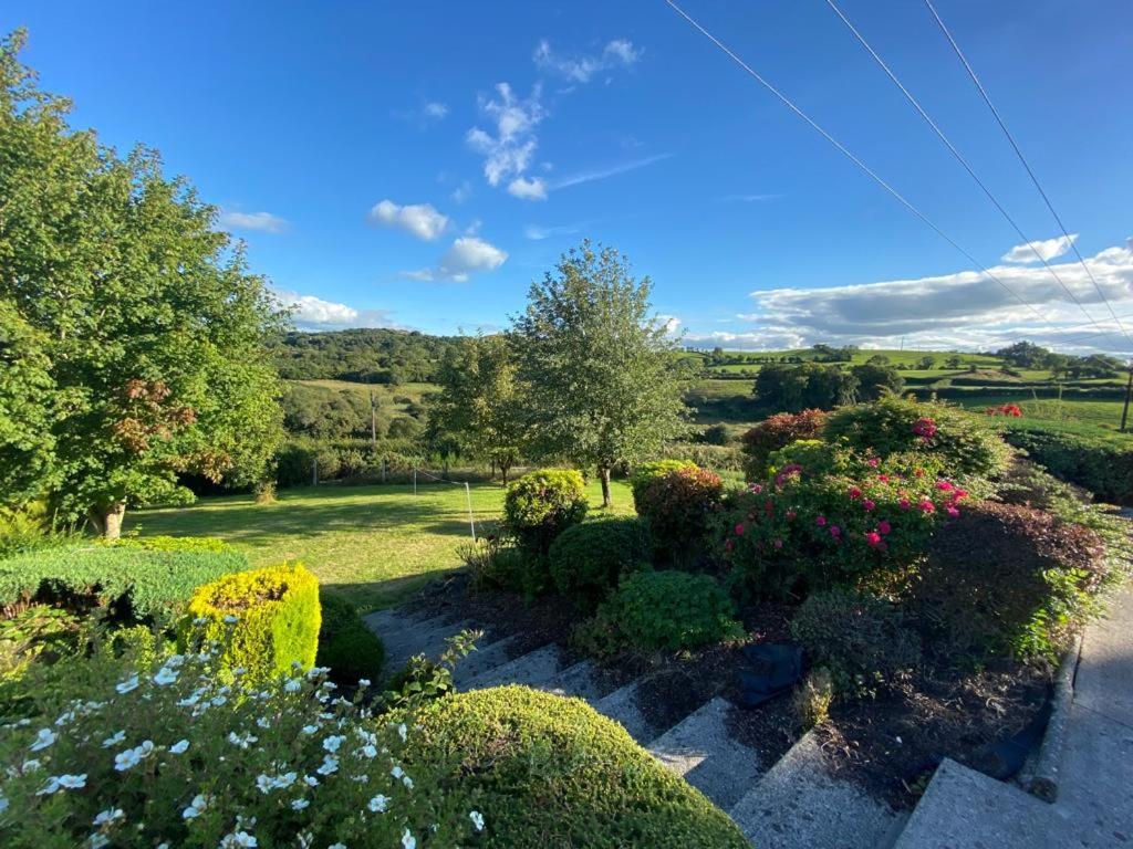 Cheerful 3 Bedroom House With Fantastic Views Shercock Экстерьер фото